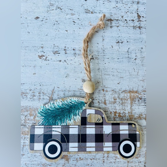 *Black & White Buffalo Check Truck Ornament - Picture 8 of 13